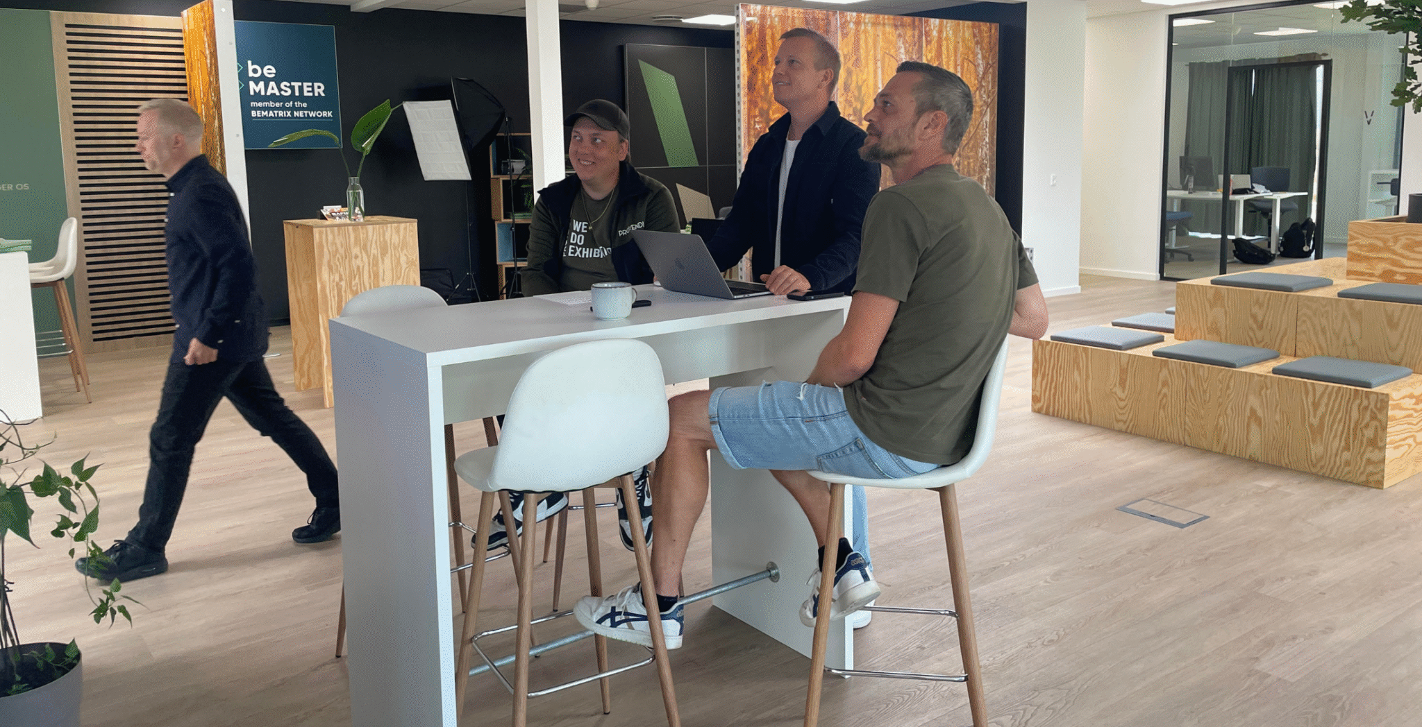 Engageret projektarbejde i praksis / Johnni, Jesper og Niels